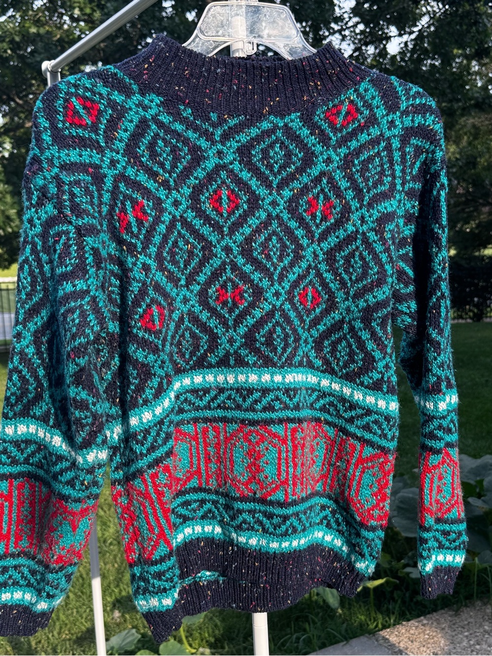 Women's Black, Teal & Red Geometric Turtleneck Sweater